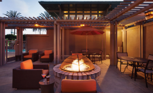 Hyatt House Emeryville fire pit