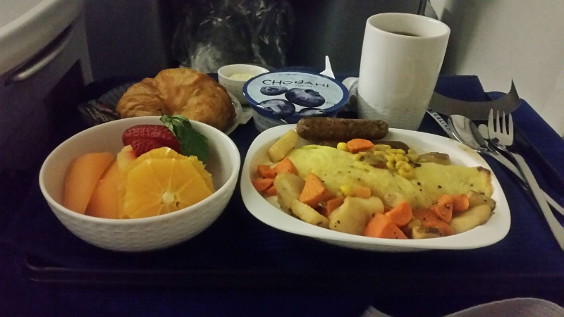 United Business Class Breakfast